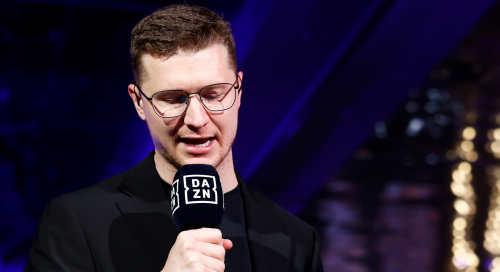 Duel Arena commentator apologizes to fans as he brands event ‘worst he’s ever worked’