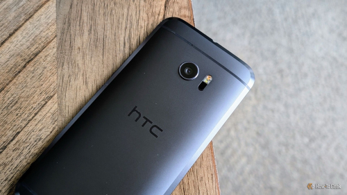 Android phones used to be made of metal—here’s why glass replaced it