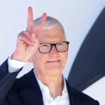 With Just 9 Words, Tim Cook’s Farewell Email Taught a Lesson for Every Leader