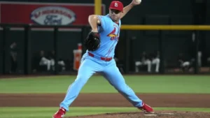 Rangers sign ex-Cardinals 3.99 ERA reliever after release from Marlins