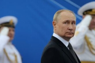 Putin intensifies bombing campaign to pressure Ukraine on territorial concessions