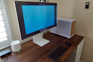 Call me weird, but after 3 months working at a desktop PC, I couldn’t wait to give it up