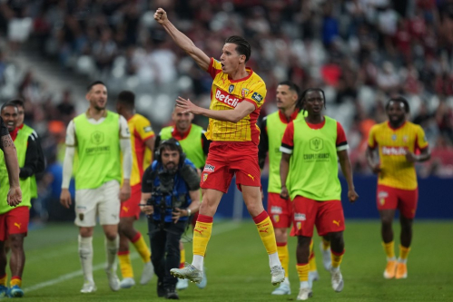 Súper Slavie nezvládol generálku. Lens druhýkrát za sebou nebodoval, nedal ani gól