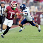 Brent Venables praises special teams unit on punt return touchdown
