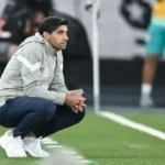 Palmeiras empata com Botafogo, perde liderança para o Flamengo e vê rival abrir vantagem