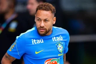 Quand Neymar se met au ballet avec sa fille…