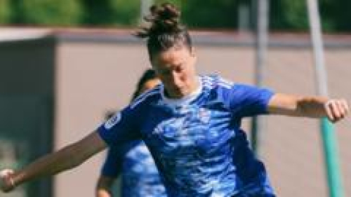 Como renew striker’s contract after cancer diagnosis