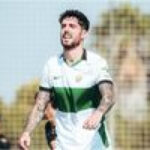 Fer Niño cae de pie en el Elche