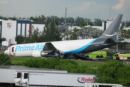 AT LEAST 5 DEAD: Cargo plane overruns runway at Miami airport…