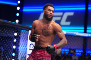 UFC sign 4-0 prospect Dana White compared to Jon Jones after savage knockout