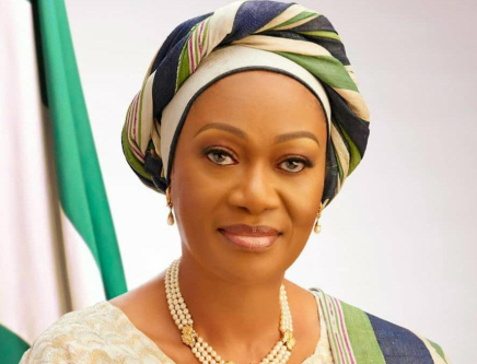 Tinubu’s wife empowers 500 women in Ebonyi