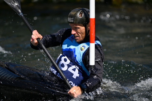 Do semifinále K1 postúpil len jeden z trojice Slovákov. Rozhodla jeho čistá jazda
