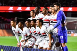 São Paulo acumula salários atrasados, e jogadores fazem pacto para ajudar companheiros