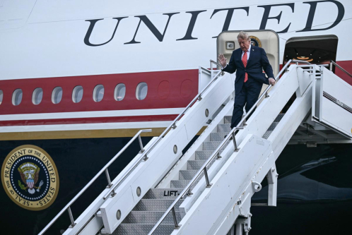 Trump arrives in Ireland for golf tournament, PM talks