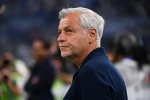 Enfin un renfort en défense pour Genesio