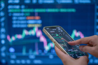 Louis Navellier is buying 3 headline-making stocks, including Google
