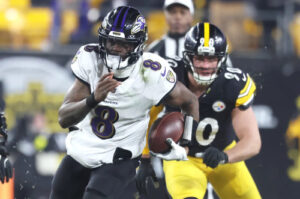 Lamar Jackson not eager for new deal
