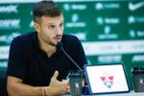 Anselmi, pese a la derrota: “Si yo fuese hincha del Elche estaría orgulloso de mi equipo”