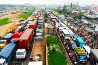 Driver Trapped In Multiple-Vehicle Crash On Otedola Bridge