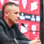 Rafinha admite possível erro do São Paulo com Crespo e desabafa Bioreportsós eliminação: “Ano difícil”