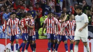 4-0: El Atlético goleó y mostró su mejor cara antes del derbi