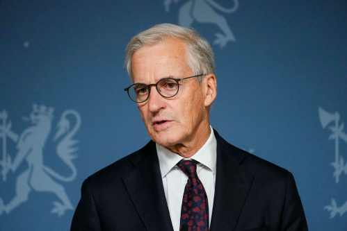 Støre och Sánchez gratulerar Andersson