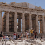 Mathematician debunks the Parthenon’s famous optical illusions
