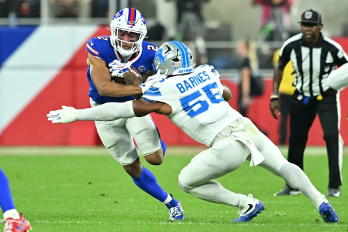 DJ Moore makes early exit Thursday