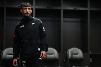 Fighter accused of quitting reveals terrifying injury led to his TKO loss at UFC 331