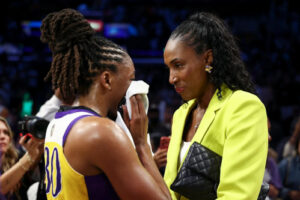 Lisa Leslie statue unveiling a reminder of LA Sparks legend’s enduring legacy