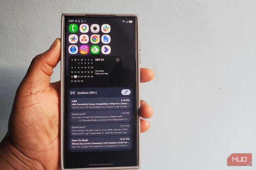 This free launcher copies Pixel’s best feature and adds everything Google won’t