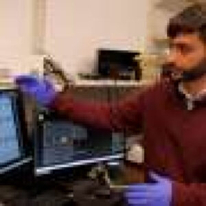 Researcher uses microfluidic chips to simulate environments metastatic prostate cancer travels through