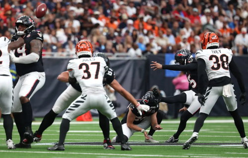 Texans special teams unit anything but in loss to Bengals