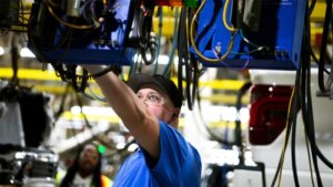 Ford Bet Big on AI. Then It Brought Back 350 Veteran Engineers