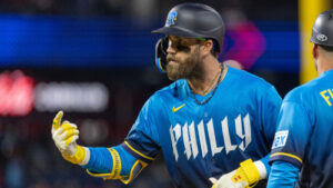 Phillies hear boos after latest loss slows potential NL playoff push