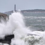A persistent nor’easter batters US Northeast, causing coastal flooding, outages and at least 1 death